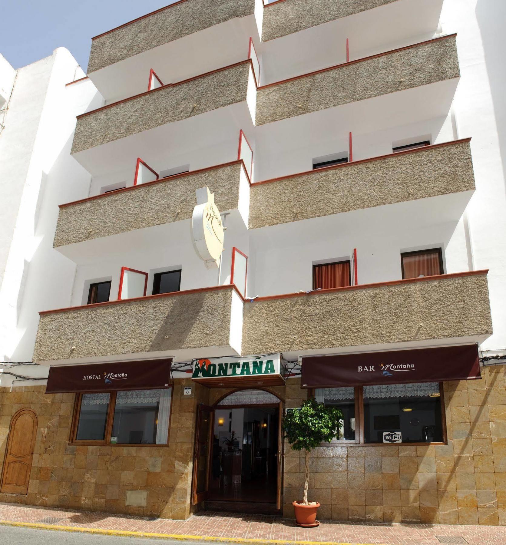 فندق هوستال مونتانا سان أنطونيو المظهر الخارجي الصورة